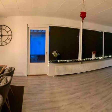 Big Villa In Stege Near Mons Klint With Trampolin Buitenkant foto