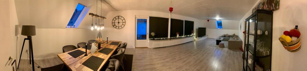 Big Villa In Stege Near Mons Klint With Trampolin Buitenkant foto