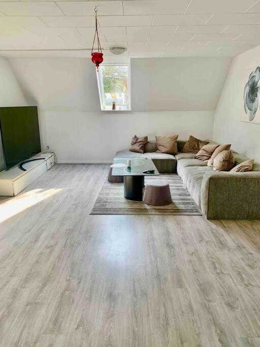 Big Villa In Stege Near Mons Klint With Trampolin Buitenkant foto